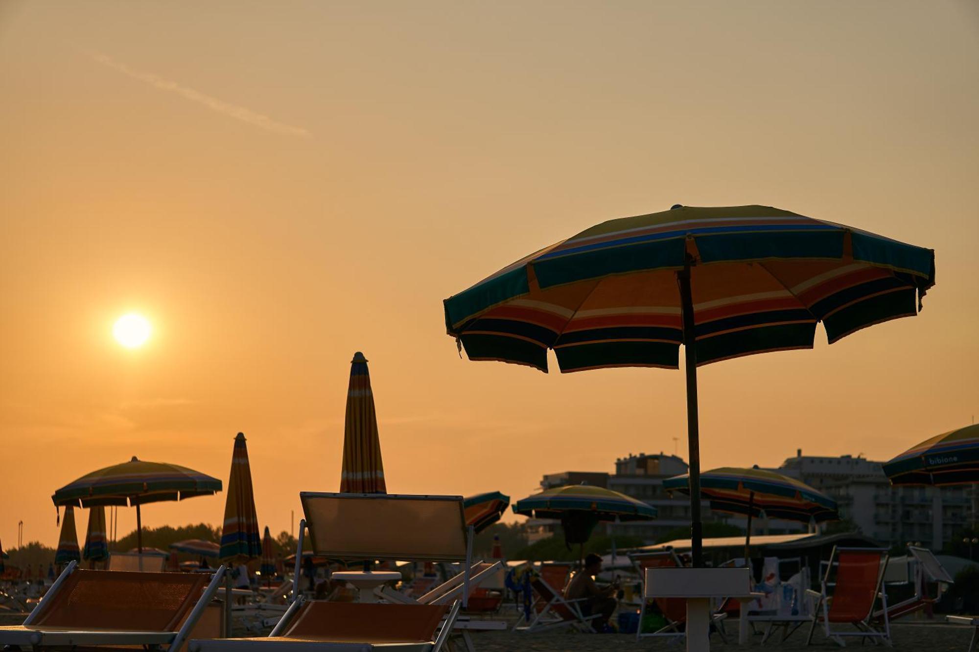 Adorable Seafront With Terrace - Beahost * Bibione